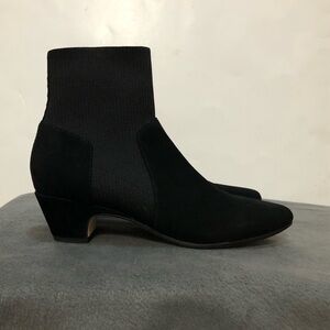Eileen Fisher Muzy Pointed Toe Suede Ankle Booties